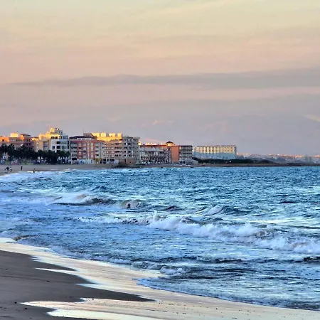 Cozy With Sea View *