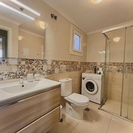 Cozy With Sea View * טורבייחה