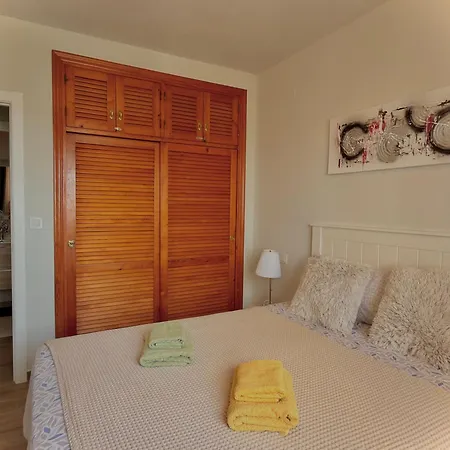 Cozy With Sea View *