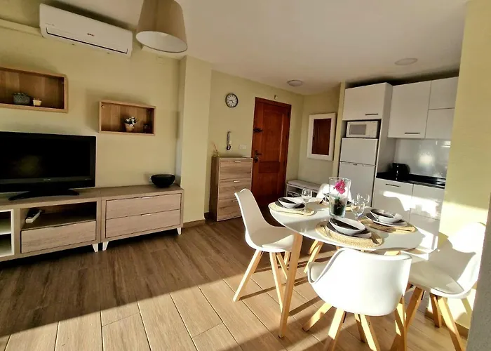 Apartment Cozy With Sea View Torrevieja